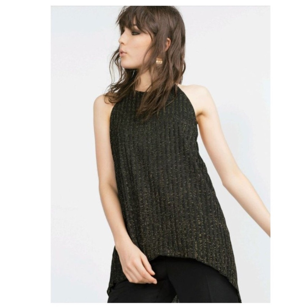 Zara halter top with gold ring S